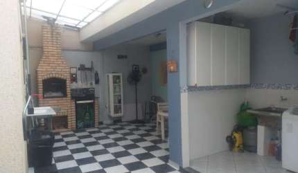 Sobrado em Jordanópolis, SBC, SP. 144m², 3 dormitórios.