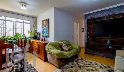 Sobrado à venda na Vila São Paulo com 160m² 3 dormitórios 2 banheiros 2 vagas