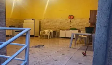 Sobrado á venda em Guarulhos, 275m², 3 dormitórios (1 suíte) e 2 vagas