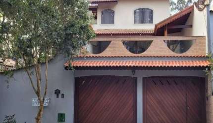.Casa de Vila à Venda em Praia Vermelha