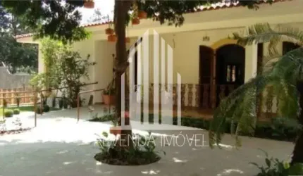 Casa comercial à venda em São Paulo-SP, Jardim Peri: 4 quartos, 2 salas, 4 banheiros, 6 vagas, 907,50m² de área.