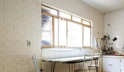 Casa para Locação no Planalto Paulista, São Paulo-SP: 3 Quartos, 1 Sala, 2 Banheiros, 2 Vagas de Garagem, 140m² de Área