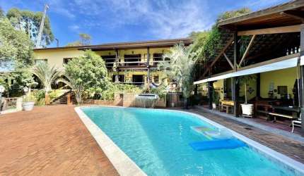 Cond Palos Verdes - Maravilhosa! AT: 1.923m², 7 dorms / 5 suítes, piscina, salão festas, gourmet e casa na árvore!