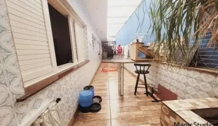 LINDA CASA TERREÁ SENDO 8 DORMITÓRIOS  e 10 VAGAS, PARA VENDA OU LOCAÇÃO  CENTRO DE SCS