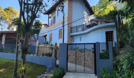 Casa em Condomínio na Granja Viana II