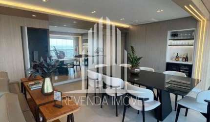Venda de Apartamento mobiliado  de Luxo em Sítio Tamboré Alphaville - 3 quartos, 3 suítes, 4 banheiros, 3 vagas, 180m²
