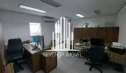 Galpão Comercial para Locação em São Paulo-SP, Parque Anhangüera: 2 Salas, 3 Banheiros, 5 Vagas de Garagem, 400m² de Área.