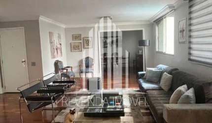 Apartamento com 4 quartos e duas vagas para venda na Bela Vista