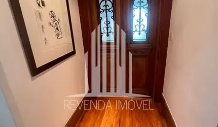 MARAVILHOSO APARTAMENTO PARA LOCAÇÃO NA VILA OLIMPIA 3 SUÍTES, 3 VAGAS COM 140M²   Venha conhecer o apartamento dos seus sonhos!