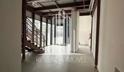 Excelente ponto comercial para locação na Vila Clementino, São Paulo-SP: 2 banheiros, 2 vagas de garagem, 102m²!