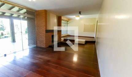 Casa à Venda - Jardim Londrina, 4 Quartos,  400 m2