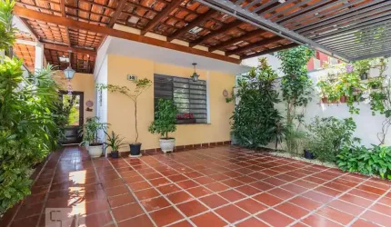 Casa à Venda - Chácara Santo Antonio, 3 Quartos,  140 m2