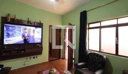 Casa à Venda - Vila Carrão, 2 Quartos,  240 m2