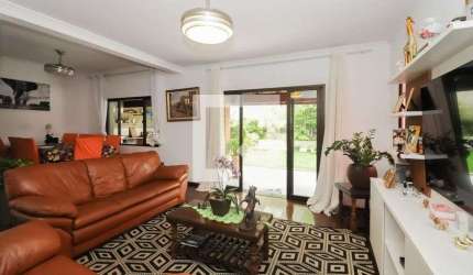 Casa à Venda - Planalto, 3 Quartos,  383 m2