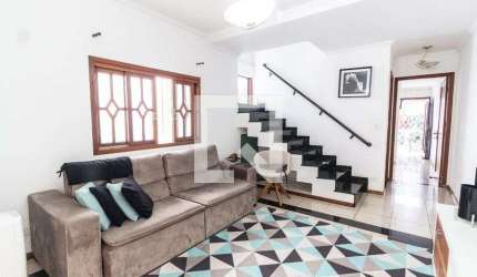 Casa à Venda - Água Fria, 3 Quartos,  228 m2