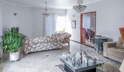 Casa à Venda - Água Fria, 4 Quartos,  250 m2