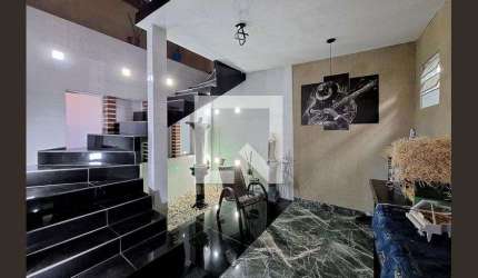 Casa à Venda - Água Fria, 4 Quartos,  280 m2