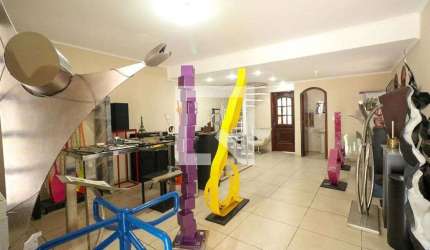 Casa à Venda - Santa Paula, 2 Quartos,  180 m2