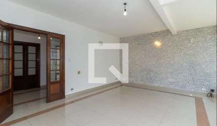 Casa à Venda - Água Fria, 4 Quartos,  250 m2