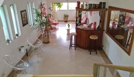 Casa à Venda - Água Fria, 3 Quartos,  217 m2