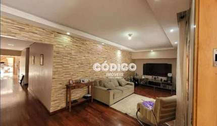 Casa com 2 Dormitorios e 3 Vagas à Venda, 250 metros por R$ 900.000, Ponte Grande Guarulhos