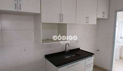 Apartamento com 3 dormitórios à venda, 76 m² por R$ 600.000,00 - Aeroporto - Guarulhos/SP