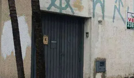 Casa Térrea Res. e Comcl.