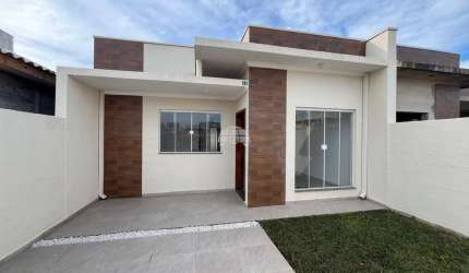 Casa com 3 quartos à venda na Travessa Milão, 77, Nações, Fazenda Rio Grande, 59 m2 por R$ 300.000