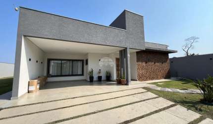 Casa com 4 quartos à venda na Rua Afonso Bressan, 674, Butiatuvinha, Curitiba, 467 m2 por R$ 1.790.000