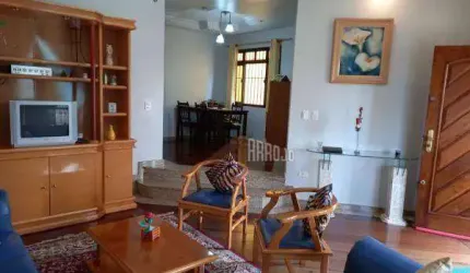 Sobrado com 3 dormitórios 4 garagens à venda, V. Buenos Aires - São Paulo/SP