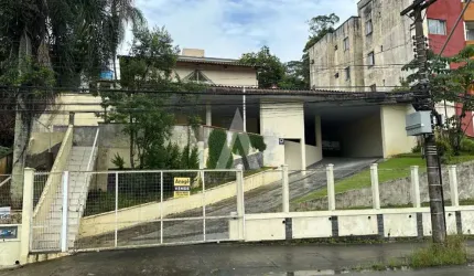 Casa com 4 quartos à venda na Rua Tenente Antônio João, --, Bom Retiro, Joinville, 181 m2 por R$ 850.000