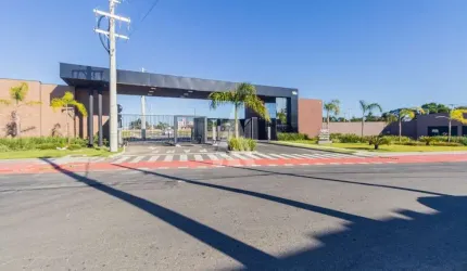 Terreno em condomínio fechado à venda na Rua Severino Gretter, --, Espinheiros, Joinville por R$ 389.000