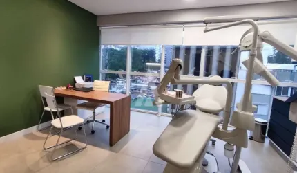 Sala comercial à venda na Rua Blumenau, --, América, Joinville por R$ 363.000