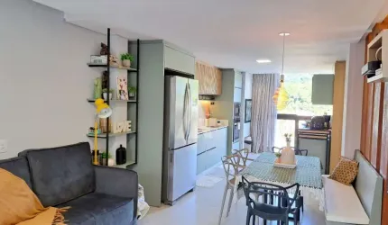 Casa com 2 quartos à venda na Rua Adolfo Brezink, --, Boa Vista, Joinville, 123 m2 por R$ 670.000