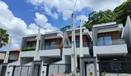 Casa com 3 quartos à venda na Rua Cristiano Lueders, --, Glória, Joinville, 164 m2 por R$ 1.034.000
