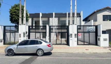 Casa com 2 quartos à venda na Rua Irmãs Lauer, --, Bom Retiro, Joinville, 97 m2 por R$ 550.000