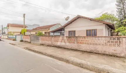 Casa com 3 quartos à venda na Rua Frontin, --, Jardim Iririú, Joinville, 115 m2 por R$ 399.000