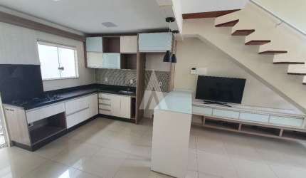 Casa com 3 quartos à venda na Rua Rocha Pombo, --, Iririú, Joinville, 118 m2 por R$ 639.000