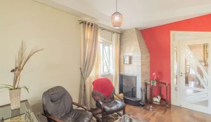 Casa com 4 quartos à venda na Rua São Leopoldo, --, Boa Vista, Joinville, 508 m2 por R$ 1.890.000