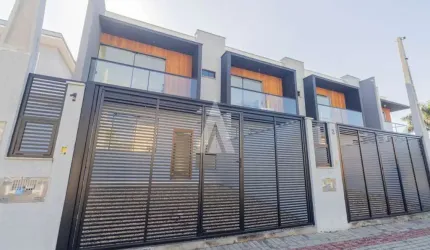Casa com 3 quartos à venda na Rua Henrique Brikau, --, Jardim Sofia, Joinville, 106 m2 por R$ 604.000