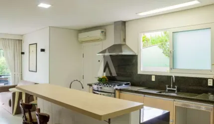 Casa com 4 quartos à venda na Rua Colon, --, Glória, Joinville, 210 m2 por R$ 890.000