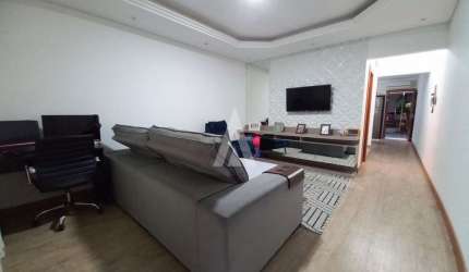 Casa com 2 quartos à venda na Alfredo Ernesto Schneider, --, Nova Brasília, Joinville, 98 m2 por R$ 470.000