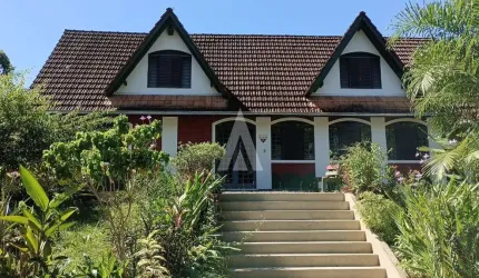 Chácara / sítio com 7 quartos à venda na Risolete Knittel, --, Nova Brasília, Joinville, 540 m2 por R$ 3.000.000