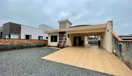Casa com 3 quartos à venda na Rua Emília Silva Denk, --, Aventureiro, Joinville, 134 m2 por R$ 650.000