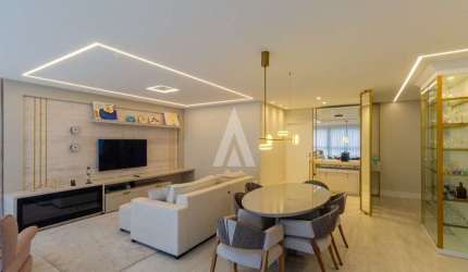 Apartamento com 3 quartos à venda na Rua Duque de Caxias, --, Atiradores, Joinville por R$ 1.190.000