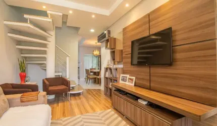 Casa com 3 quartos à venda na Rua João Ravache, --, Santo Antônio, Joinville, 141 m2 por R$ 850.000