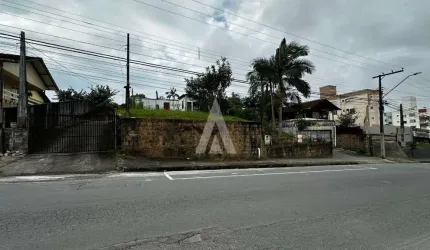 Terreno à venda na Rua Augusto Schmidt, --, Floresta, Joinville por R$ 520.000