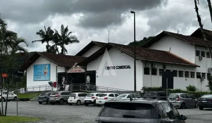 Ponto comercial à venda na Xv de Novembro, --, Glória, Joinville, 114 m2 por R$ 400.000