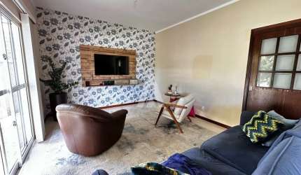 Casa com 3 quartos à venda na Rua Fides Huhn, --, Glória, Joinville, 178 m2 por R$ 950.000