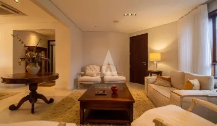 Casa com 4 quartos à venda na Rua Dionísio Cerqueira, --, Saguaçu, Joinville, 235 m2 por R$ 1.550.000